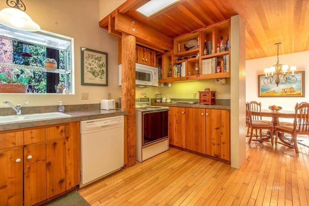 Casa De Los Arboles! Delight & Solitude Abound! Pine Cove Exterior photo